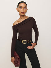 elio knit top
