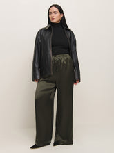 olina silk pant es