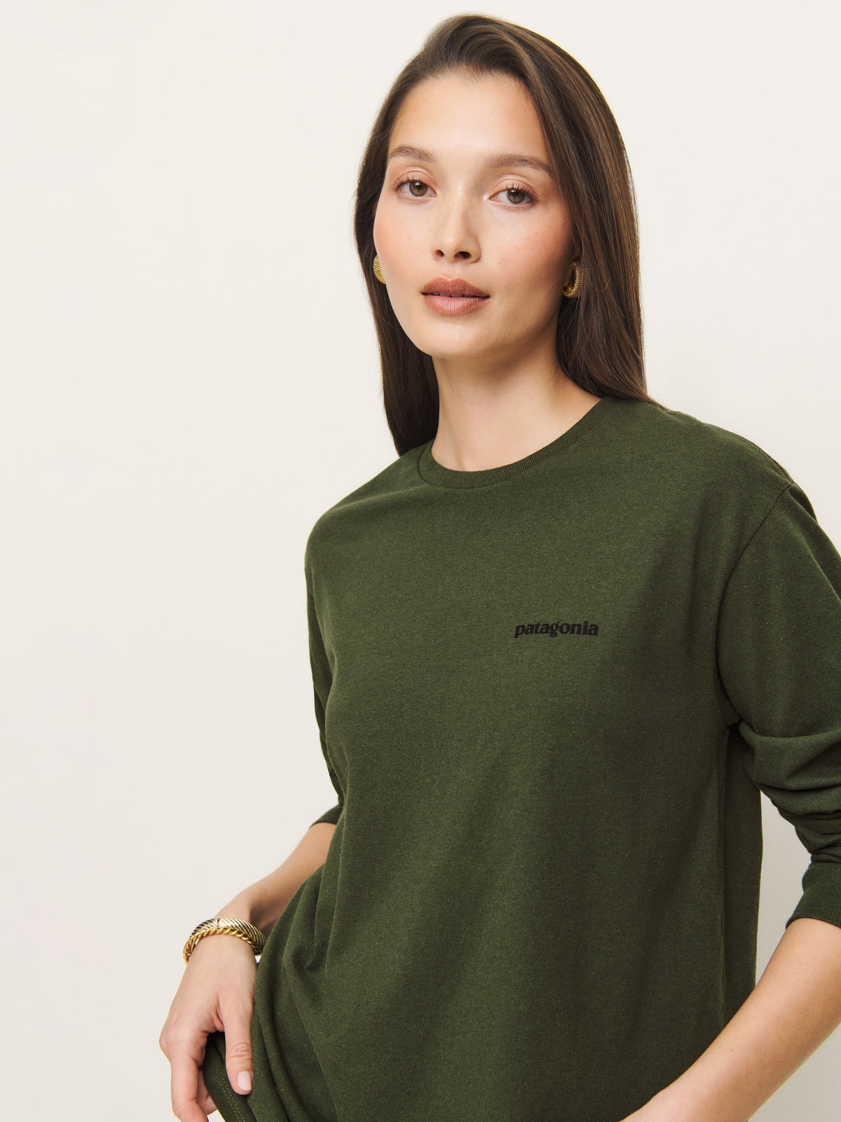 patagonia m's l/s p-6 logo responsibili-tee