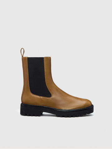 katerina lug sole chelsea boot