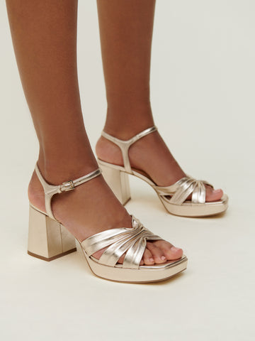 maize platform sandal