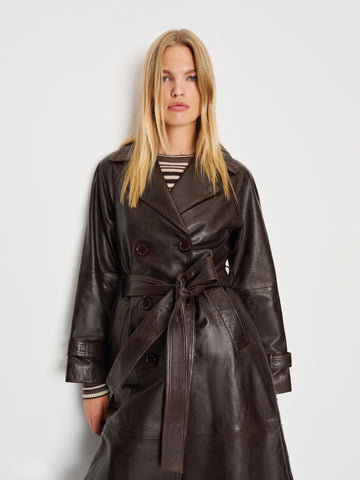 veda ashland leather trench