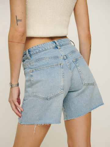 raye mid rise 6” relaxed jean shorts