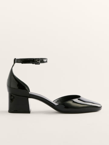 mallori closed toe heel