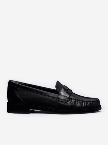 ani ruched loafer