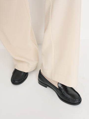 ani ruched loafer