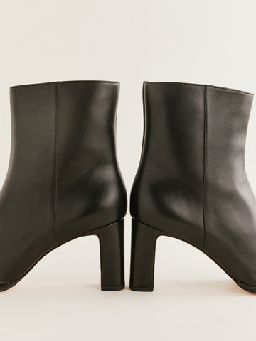 gillian ankle boot