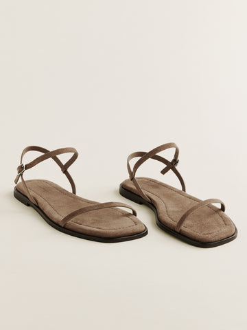 lake flat sandal
