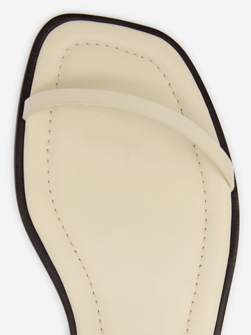 lake flat sandal