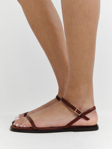lake flat sandal