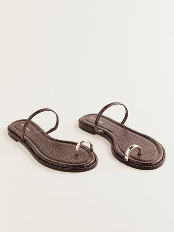 cassandra flat sandal