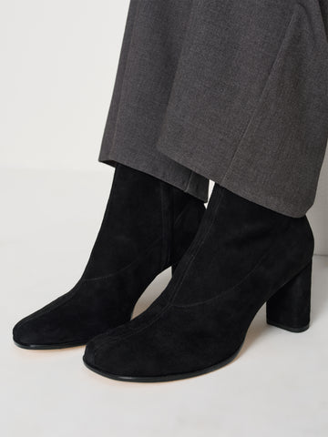 presley ankle boot