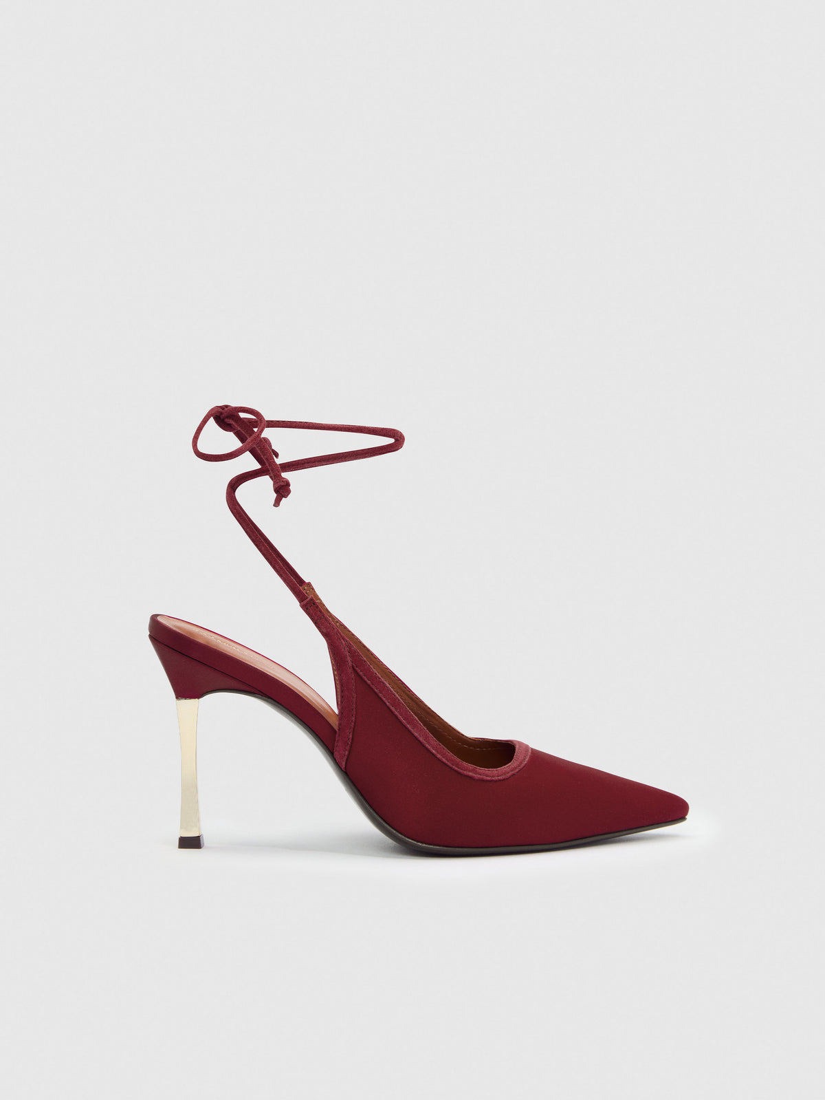paris heeled pump