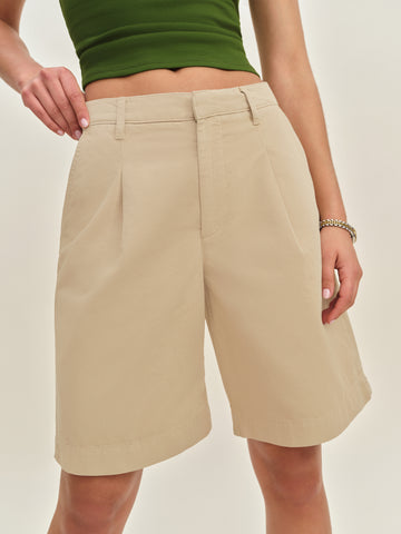 malia mid rise 10” trouser twill shorts