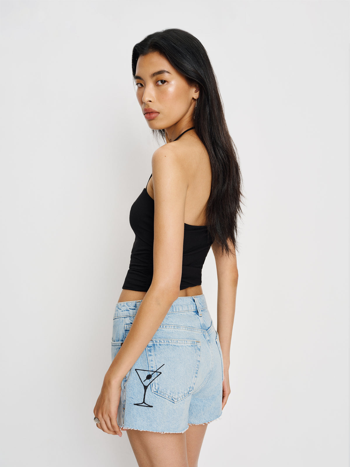 sutton low rise 2.5” slouchy jean shorts