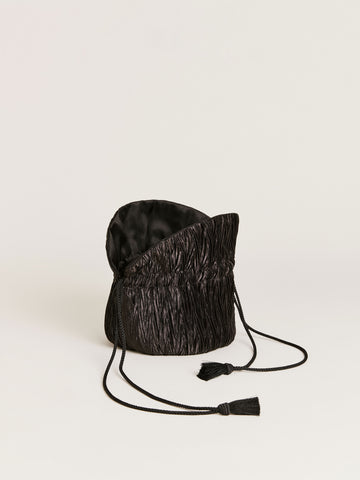 aphrodite pleated pouch