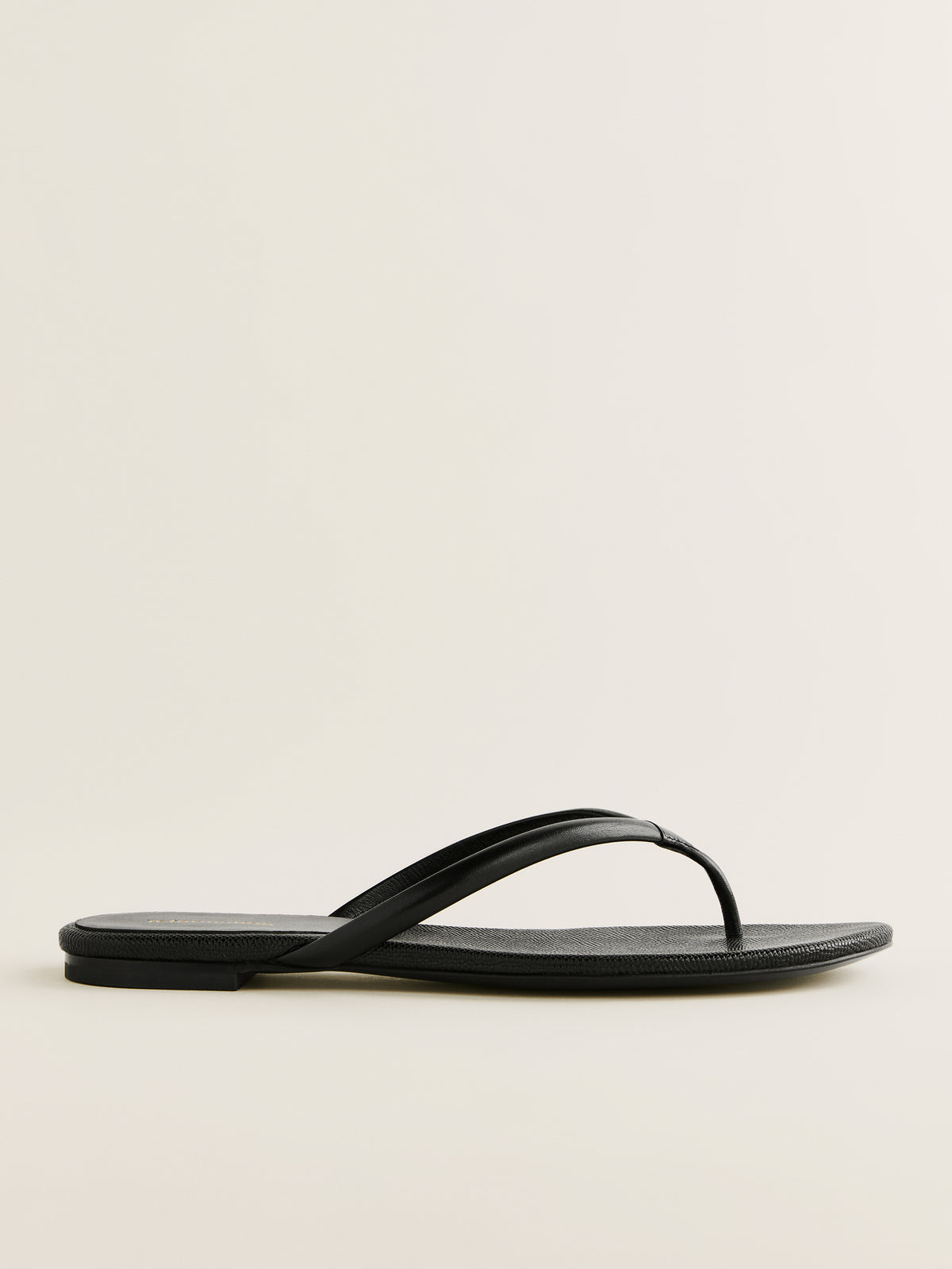 onyx thong sandal