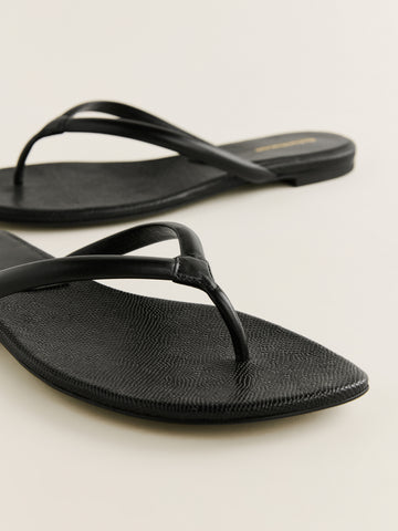 onyx thong sandal