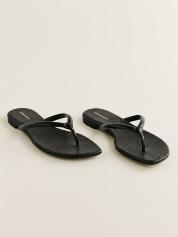 onyx thong sandal