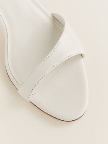 drew kitten heeled sandal