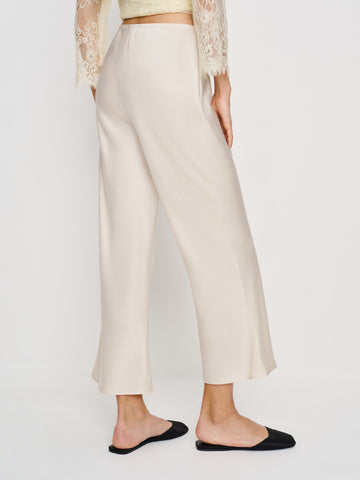 gale satin mid rise capri pant