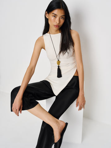 gale satin mid rise capri pant