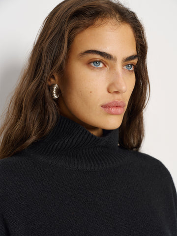 march regenerative wool cropped turtleneck