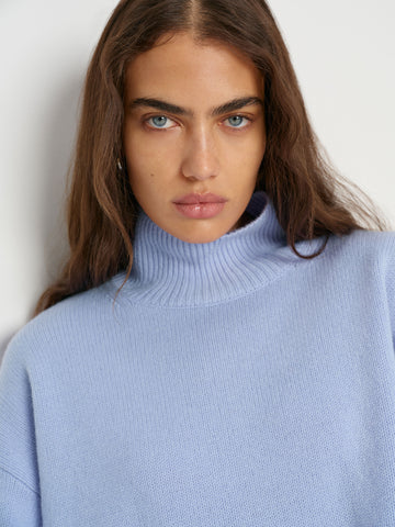 march regenerative wool cropped turtleneck