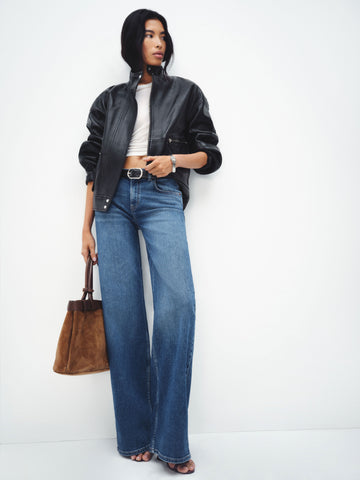 greta super stretch low rise wide leg short jeans