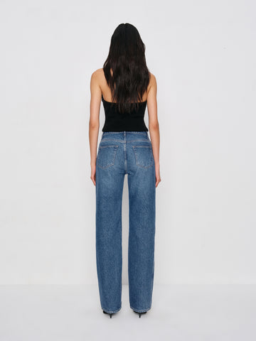 val 90s mid rise straight short jeans