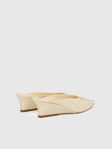 marilyn wedge mule