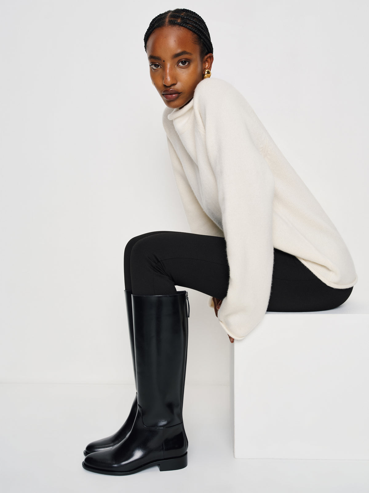velvet hour knee boot