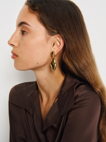 carmel drop earrings