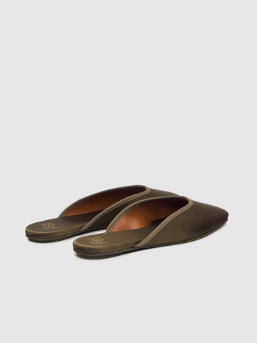 priya flat mule